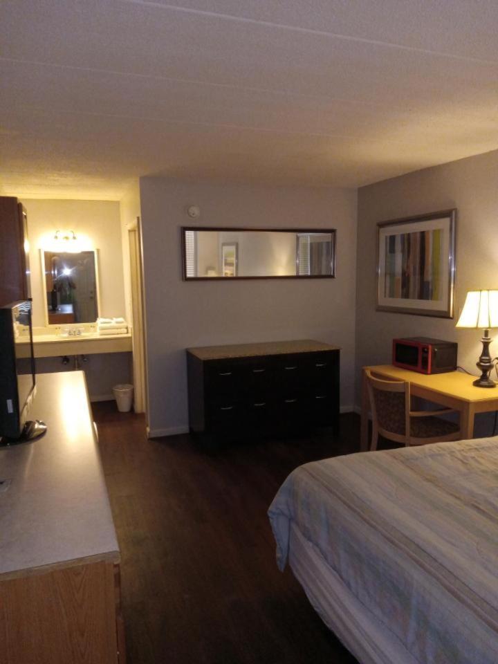 Apm And Hotel 2*